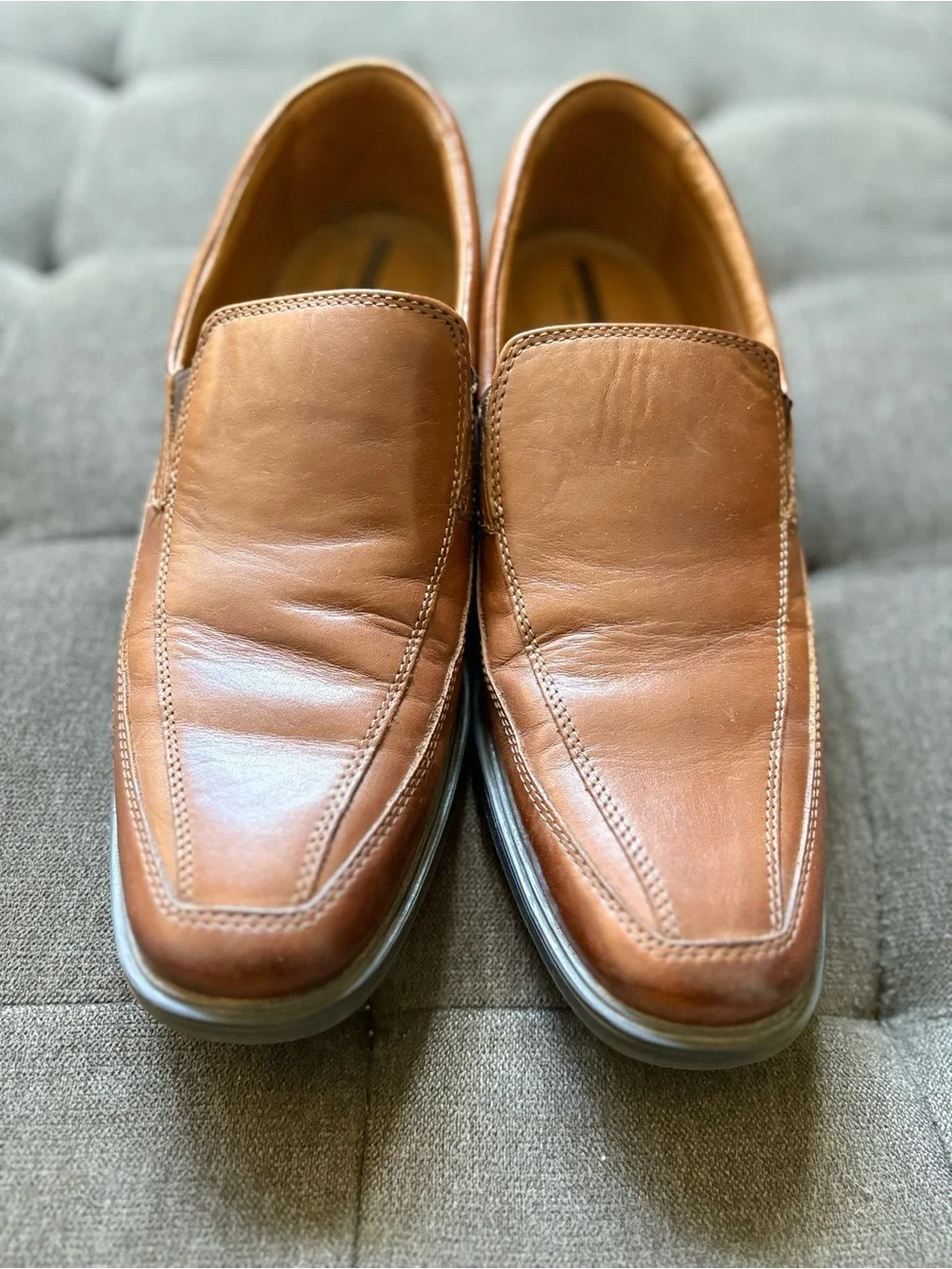 Clarks Men's Dresslite Step Dark Tan Leather Slip-On Loafers